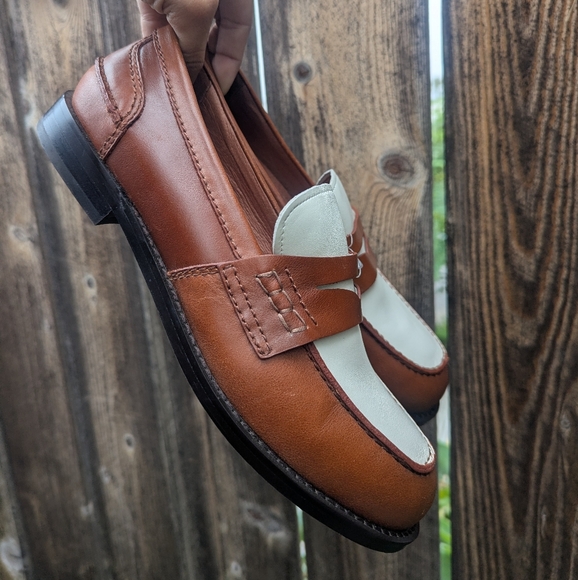 Jeffrey Campbell Shoes - Jeffrey Campbell Colleague Loafers in Tan Bone